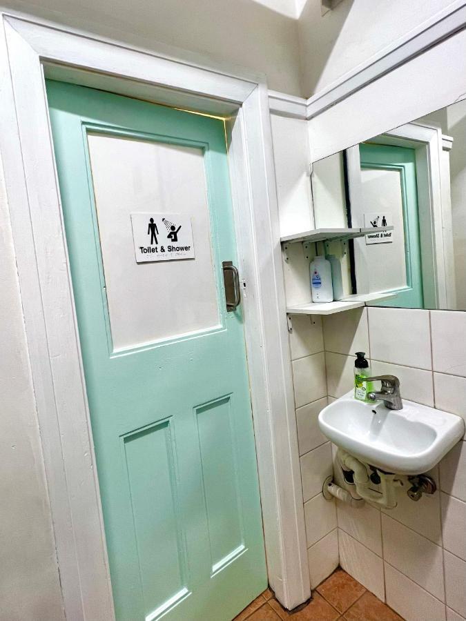 The Downing Hostel Sydney Esterno foto