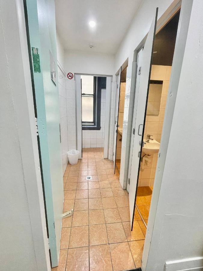 The Downing Hostel Sydney Esterno foto
